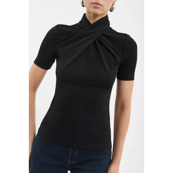 designer tops at Coveti