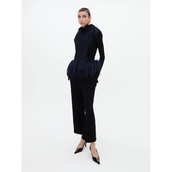 noir knitwear