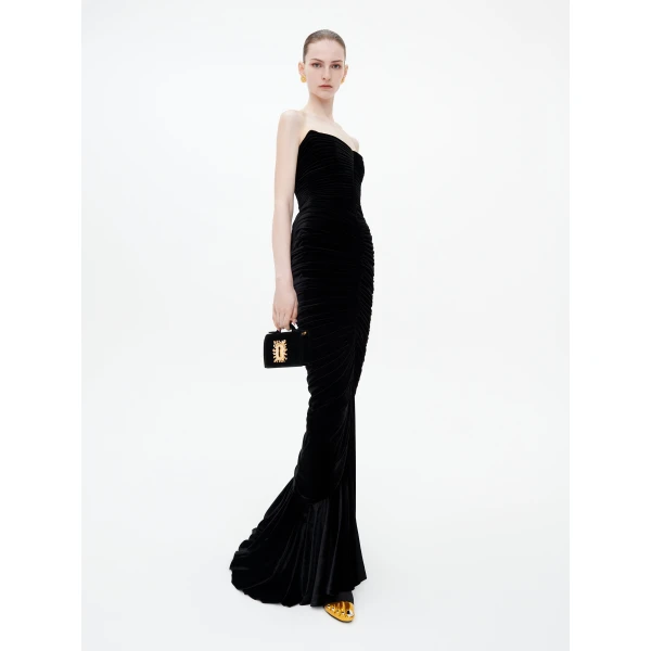 noir dresse