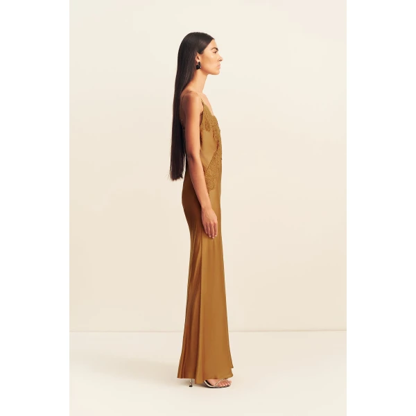 designer dresses at Coveti