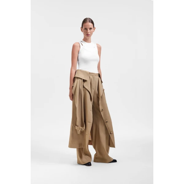 Beige trousers