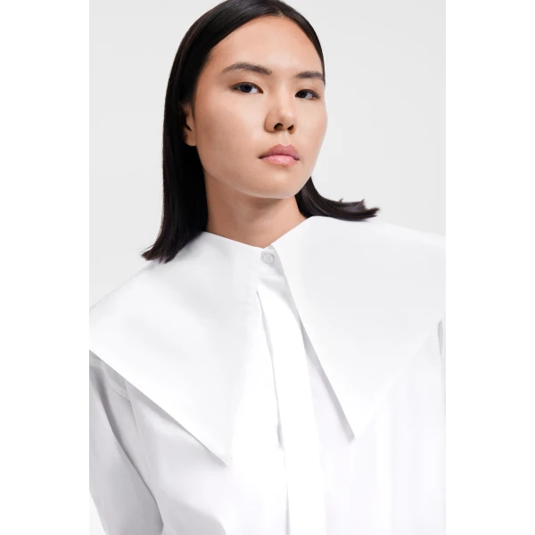 avant-garde fashion