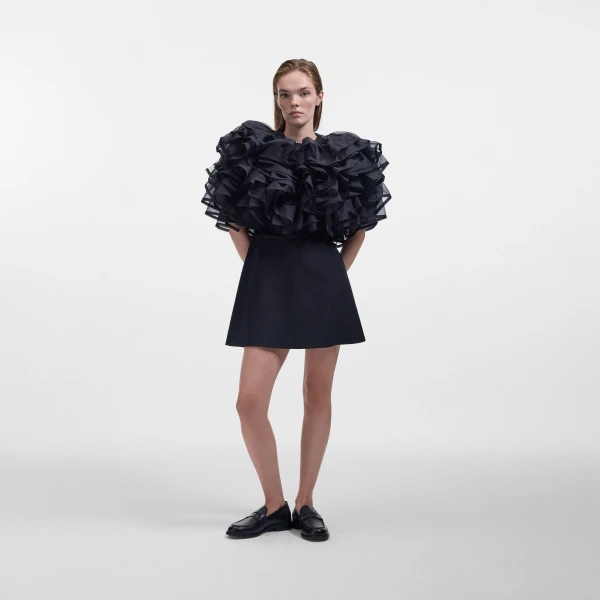 avant-garde fashion