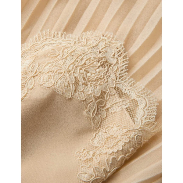 Ivory tops