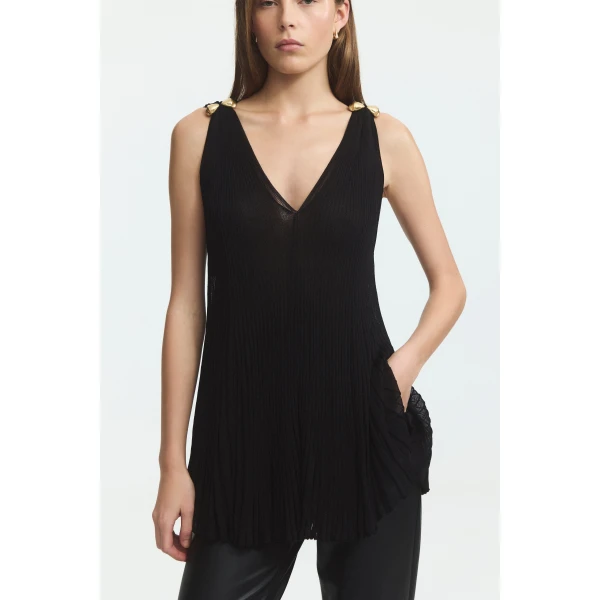 Black knitwear
