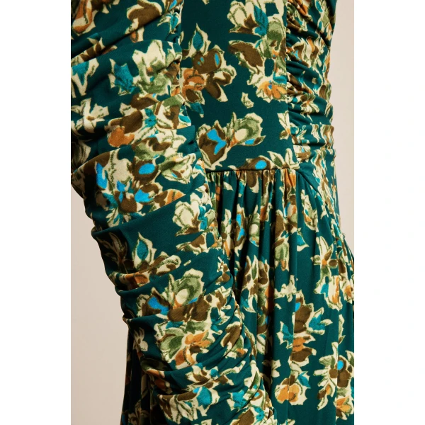 designer dresses at Coveti