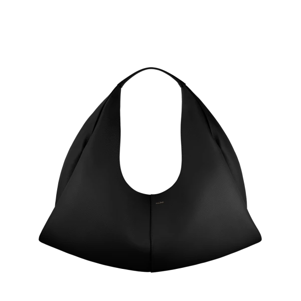 Shuldo in Black Bag
