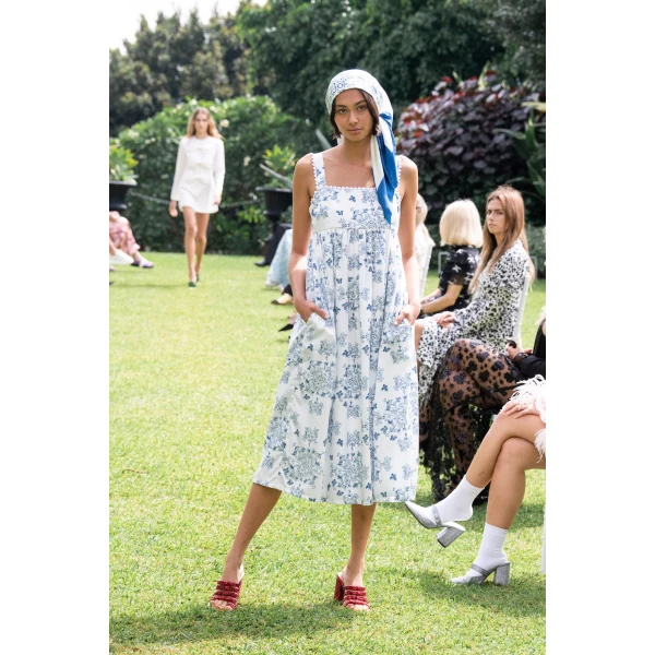 Macgraw Florence Dress in Porcelain print, view 2