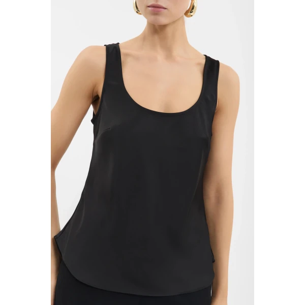 designer tops at Coveti