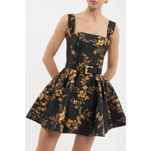 designer dresses at Coveti