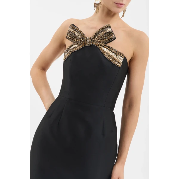 designer dresses at Coveti