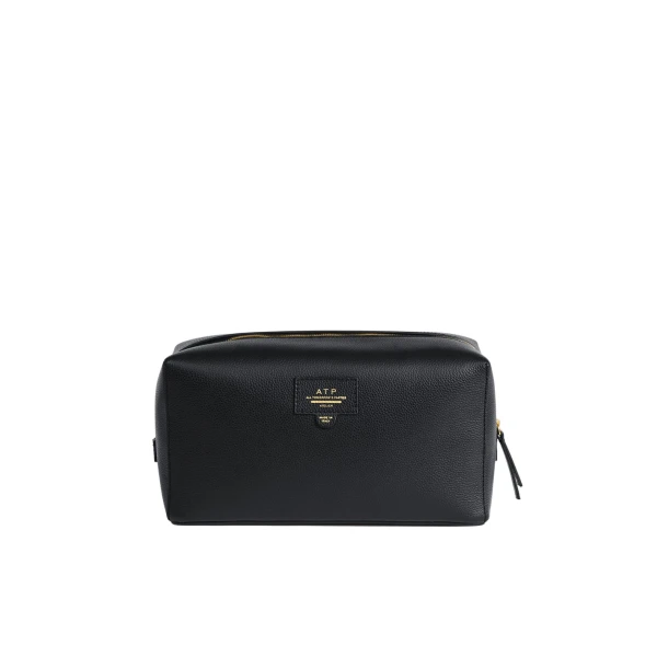 Pomaia in Black Beauty Bag