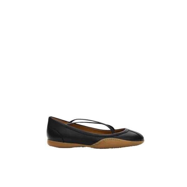Sella in Black Ballet Flats