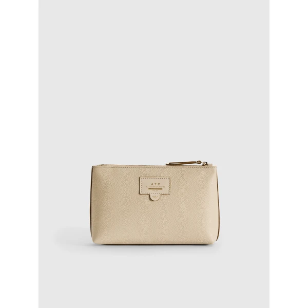 ATP Atelier Solaio in Mandorla Grained Leather Beauty Bag