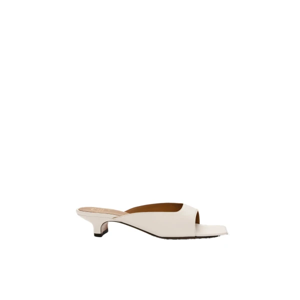 Tavenna in Linen Kitten Heel Mules