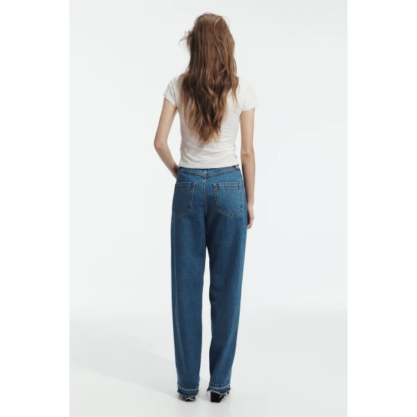 Aje Elliot Jean