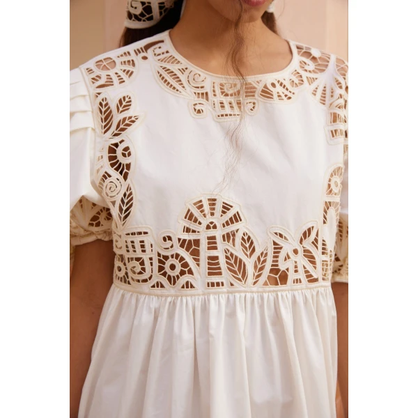 designer dresses at Coveti