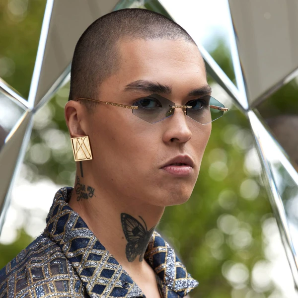 Crystal Nest Triangle Sunglasses in White Gold Green - Image 3