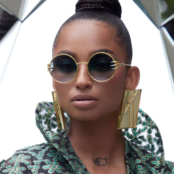 The Claw & the Moon Sunglasses in Rose Gold - Image 3