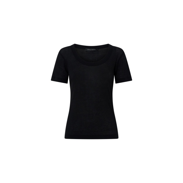 Camilla and Marc Siona Light Weight Fitted Tee in Black | Tops | Coveti