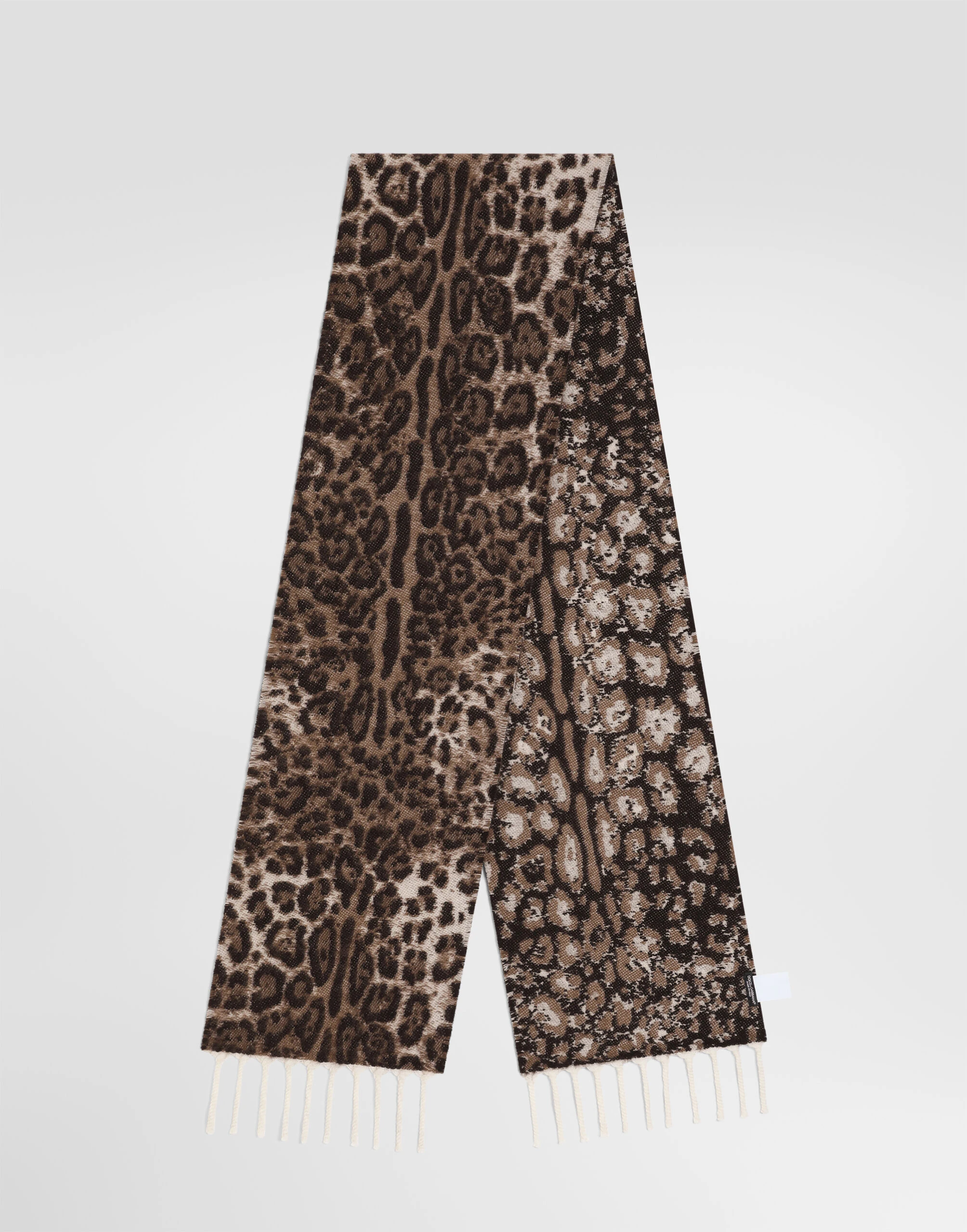 Dolce & Gabbana Leopard wool jacquard stole in Print | Buy Accessories at Coveti Dolce & Gabbana Leopard wool jacquard stole