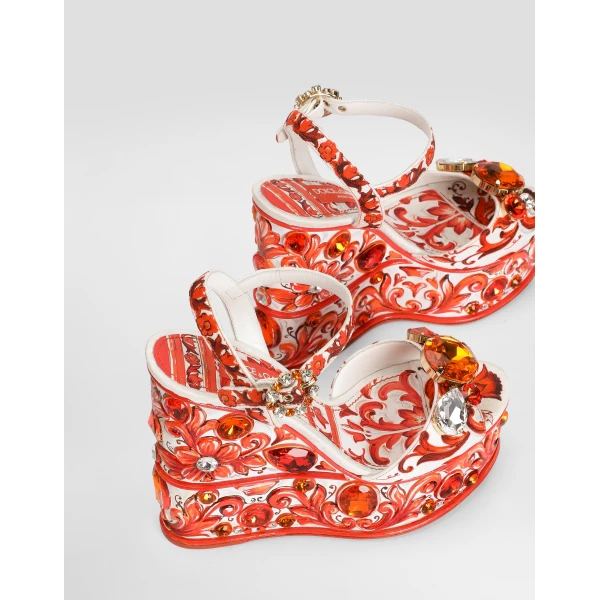 Majolica-print brocade sandals - Image 4