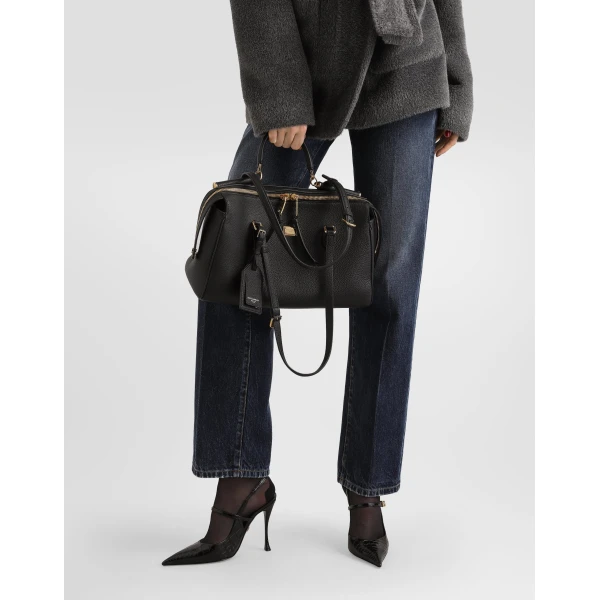 Medium Vittoria handbag in calfskin - Image 2