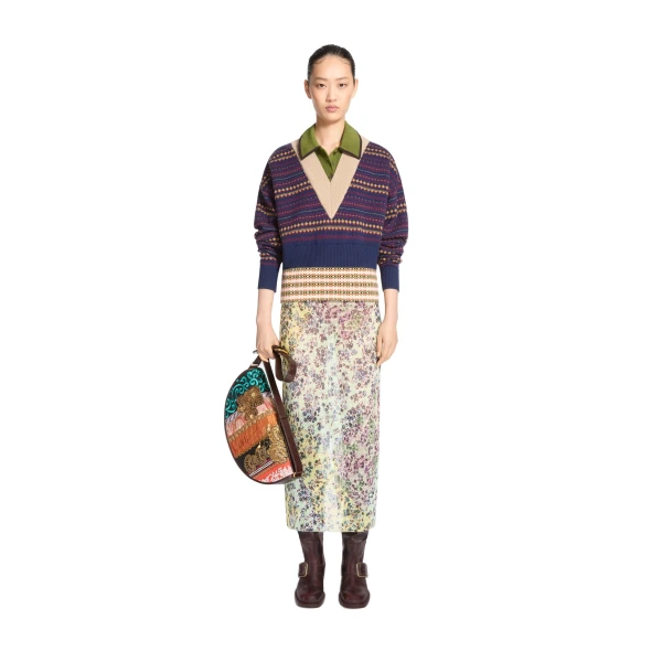 Boxy wool sweater in Navy - Image 2