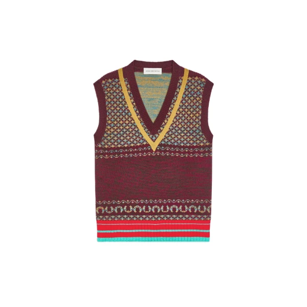 Fitted cashmere top in Wine