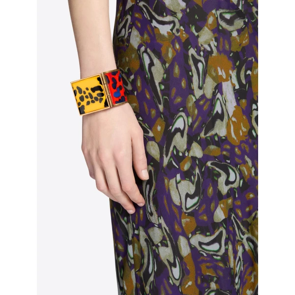 Handmade painted bracelet in Red - Image 2
