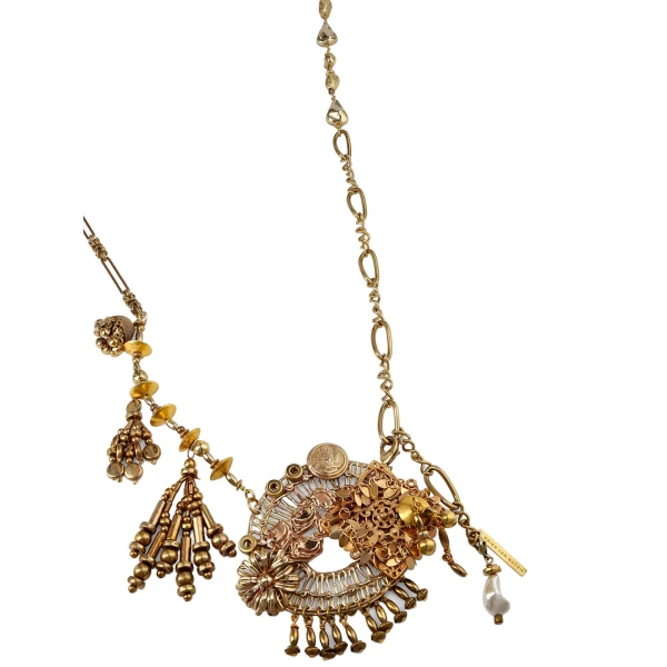 Long pendant necklace in Old Brass - Image 4