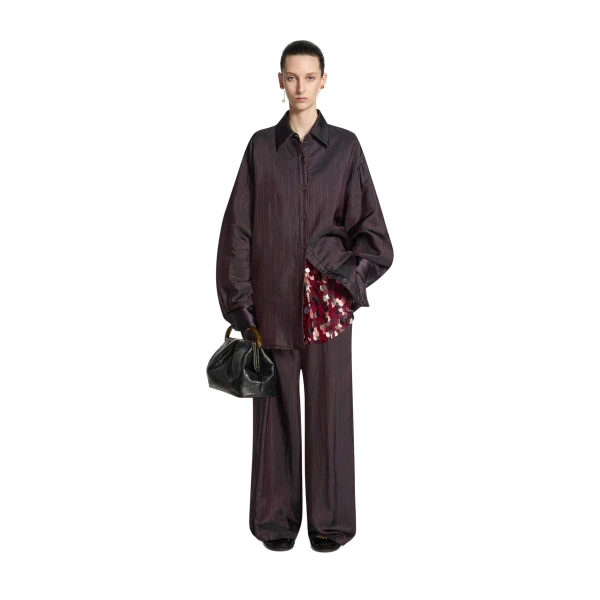 Pleated leather bag in Black - Image 6