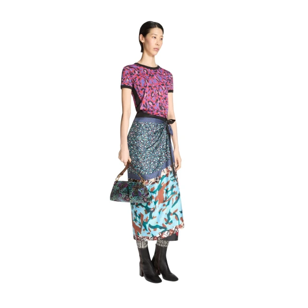 Pleated velvet clutch in Purple - Image 6