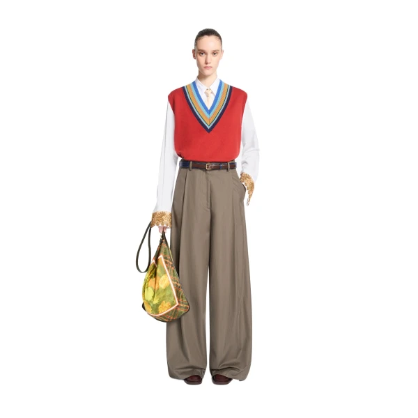 V-neck wool top in Brique - Image 2