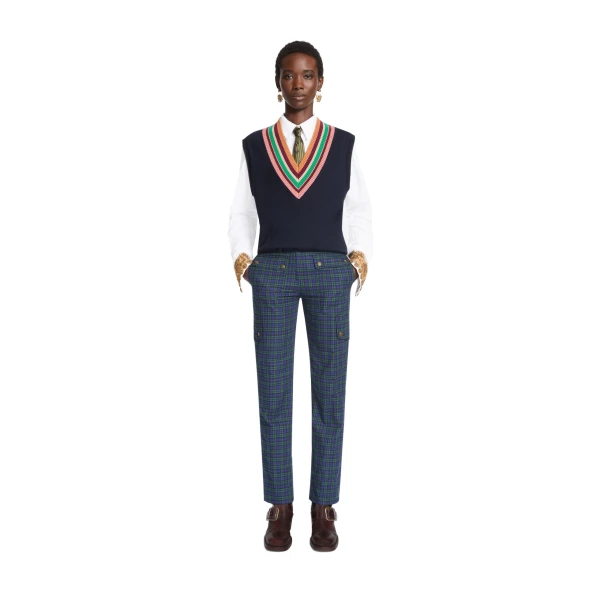 V-neck wool top in Navy - Image 2