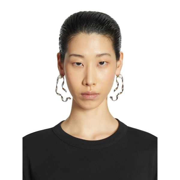 Wave stud earrings in Silver - Image 2