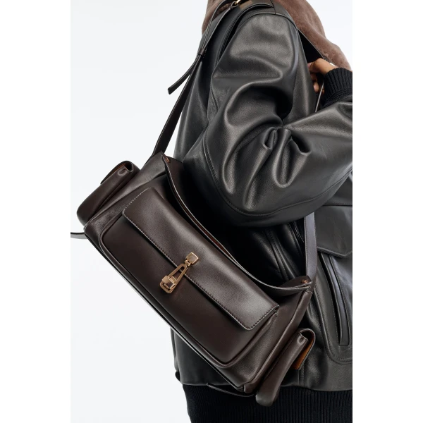 gabriela hearst bag beige