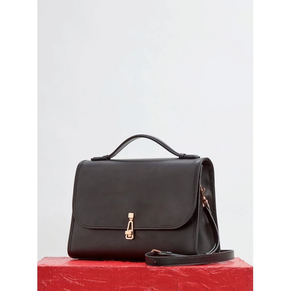 gabriela hearst shoulder & crossbody bags