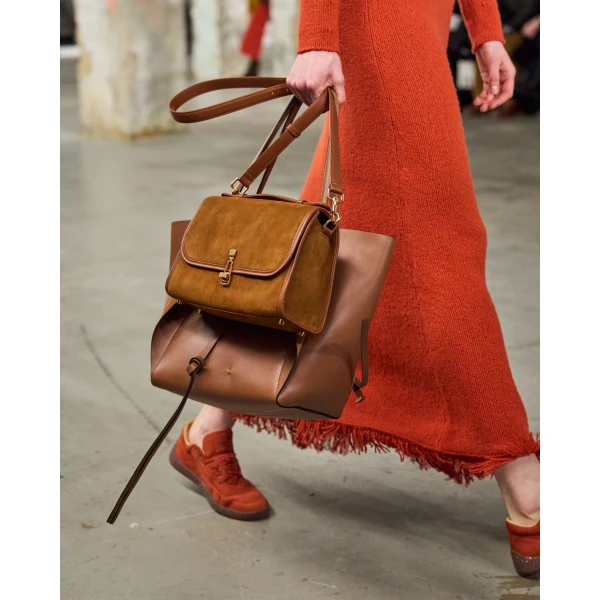 gabriela hearst bag beige