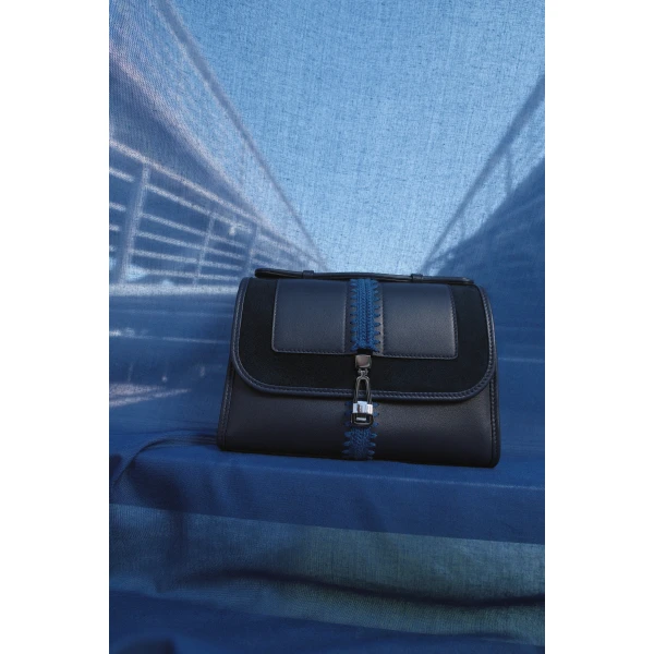 gabriela hearst bag blue