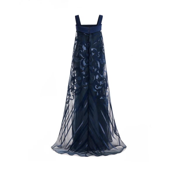 designer dresses at Coveti