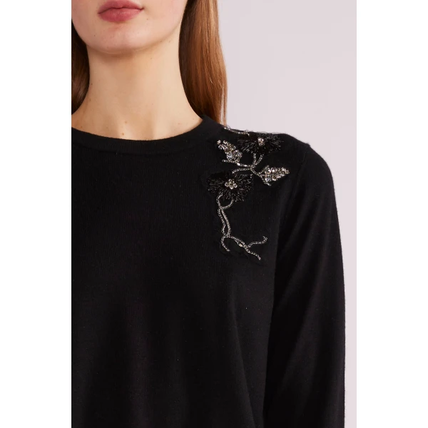 Delilah Jumper in Black Baby Cashmere - Image 5
