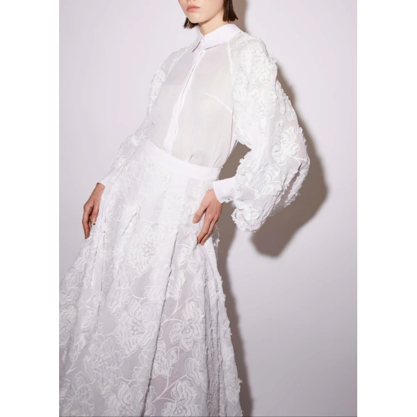 Fernanda Shirt in White Embroidered Cotton - Image 2