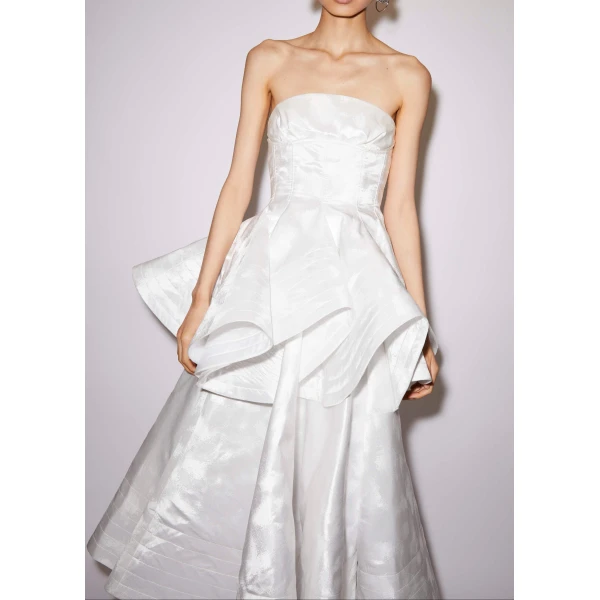 Rosina Dress in White Jacquard - Image 3
