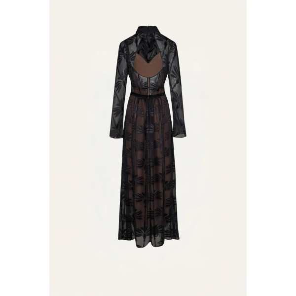 Colombian Luxury Resort Wear at Coveti