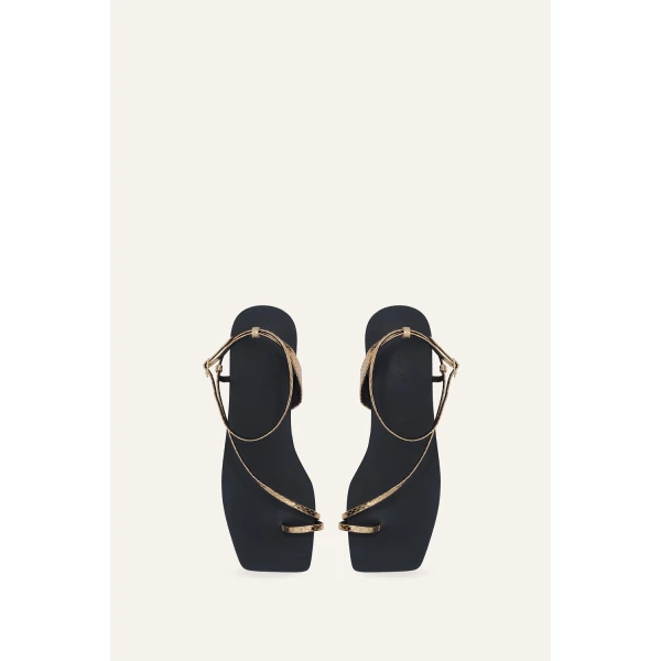 Colombian Luxury Accessories at Coveti