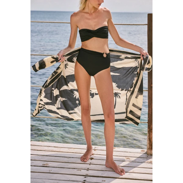 Johanna Ortiz Resort 2025