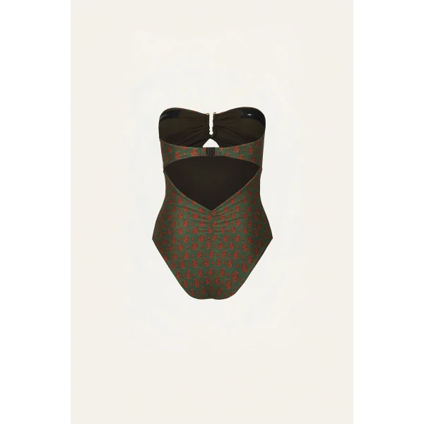 Colombian Luxury Resort Wear at Coveti