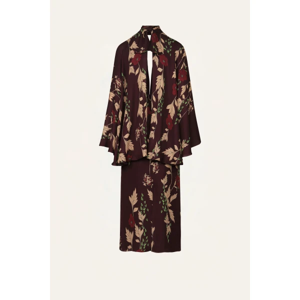 Parajes Lejanos Dress in Wine and Sand - Image 5