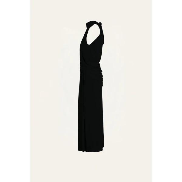 Colombian Luxury Resort Wear at Coveti